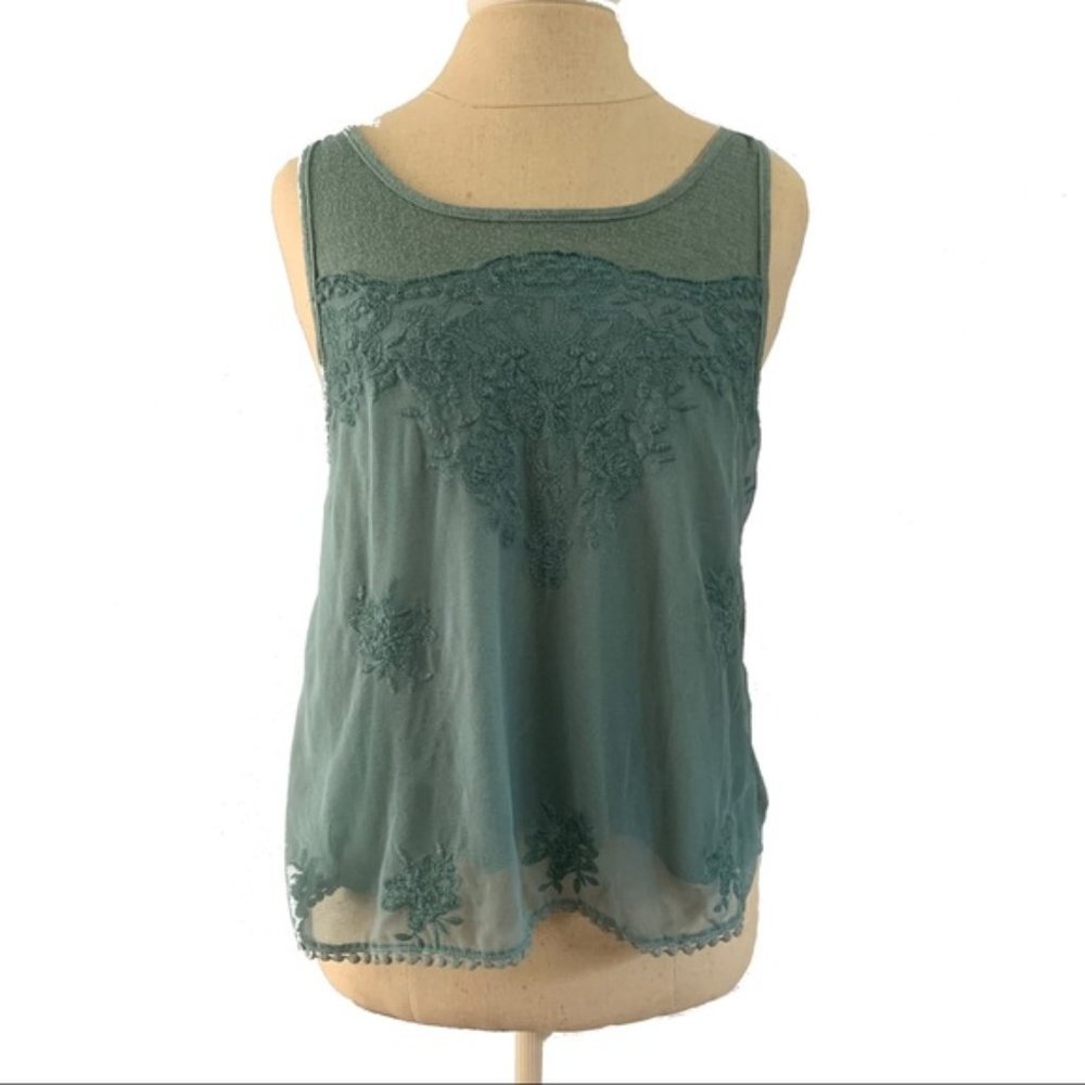 About A Girl Soft Green Lace Tank Size S